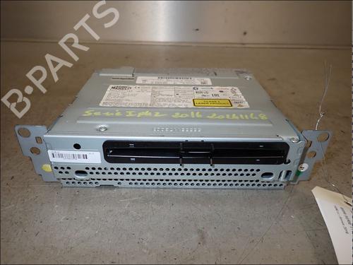 Used Radio Radio BMW 1 (F20) 116 d (116 hp) 34031488 34031488