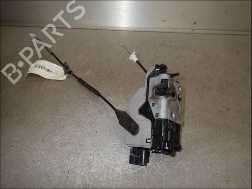 Højre bagtil lås Højre bagtil lås PEUGEOT 208 I (CA_, CC_) 1.6 HDi (92 hp) 34262286 34262286