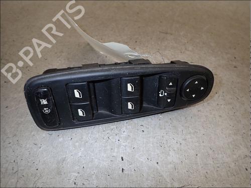 Used Left front window switch Left front window switch CITROËN C4 Grand Picasso I (UA_) 1.6 HDi (109 hp) 34024212 34024212