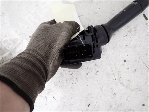 Switch TOYOTA YARIS (_P9_) 1.3 VVT-i (SCP90_, SCP90R) | BP34012823I30 - Image 2