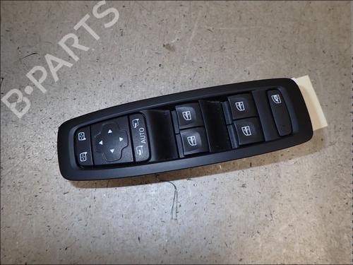 Used Left front window switch Left front window switch RENAULT MEGANE IV Hatchback (B9A/M/N_) 1.3 TCe 140 (B9NB) (140 hp) 34036755 34036755