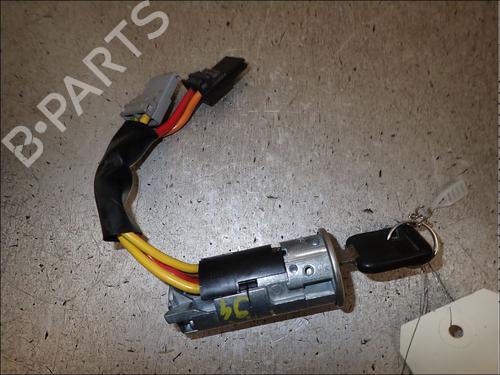 Used Ignition barrel Ignition barrel RENAULT CLIO I (B/C57_, 5/357_) 1.2 (B/C/S57A, B/C57S, 5/357F, 5/357J, 5/357L, 5/357R) (58 hp) 34032712 34032712