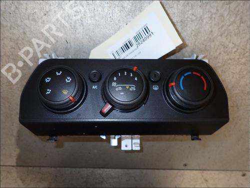 climate-control-dacia-sandero-iii-2021-34016592 main image