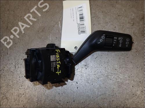 switch-ford-fiesta-vii-hj-hf-2017-34012594 main image