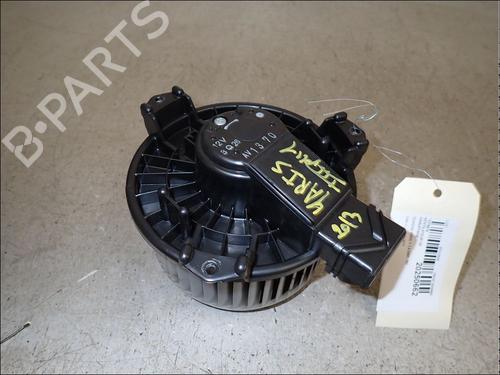 Used Heater blower motor Heater blower motor TOYOTA YARIS (_P13_) 1.4 D (NLP130_, NLP130) (90 hp) 34018418 34018418