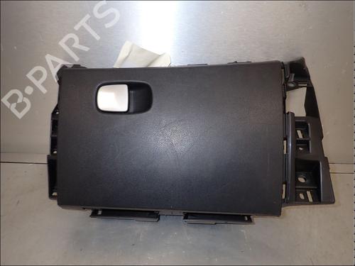 Used Glove box Glove box FIAT 500L (351_, 352_) 1.6 D Multijet (199LYD1B) (105 hp) 34025156 34025156