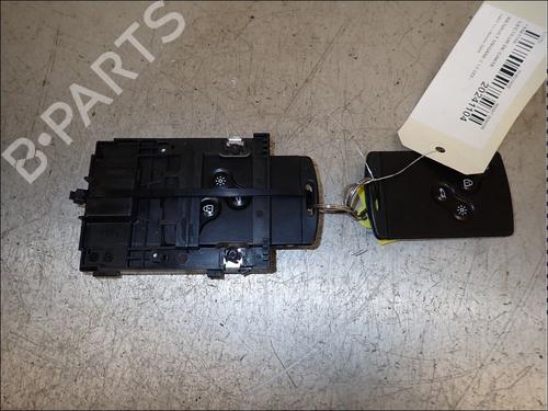 card-reader-renault-megane-iii-hatchback-bz01_-b3_-2008-34011638 main image