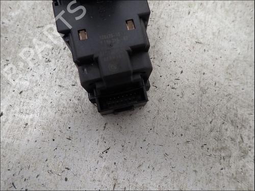 Card reader BMW X1 (E84) sDrive 16 d | BP38552987E4 - Image 2