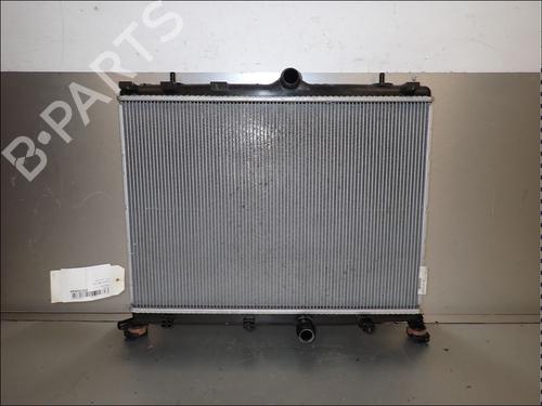 Used Water radiator Water radiator PEUGEOT 2008 II (UD_, US_, UY_, UJ_, UR_, UC_) 1.2 PureTech 130 (USHNS, URHNS) (130 hp) 34025679 34025679