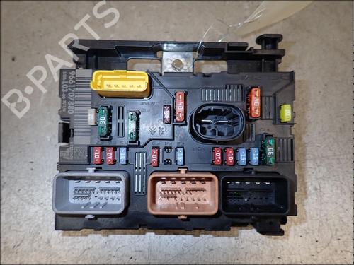 Used Fuse box Fuse box CITROËN C3 I (FC_, FN_) 1.4 i (73 hp) 34028406 34028406