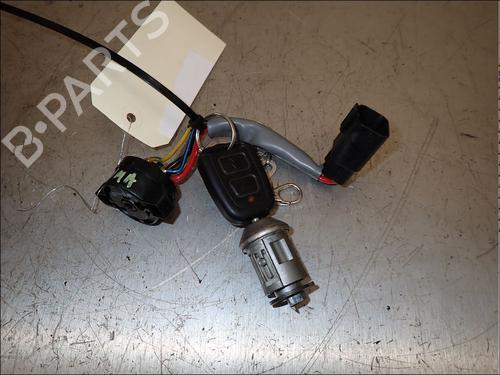 Used Ignition barrel Ignition barrel FORD PUMA (EC_) 1.7 16V (125 hp) 34031015 34031015