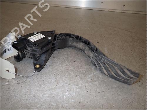 Used Pedal Pedal RENAULT GRAND SCÉNIC IV (R9_) 1.2 TCe 130 (130 hp) 34021209 34021209