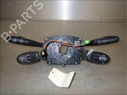 Used Headlight switch Headlight switch PEUGEOT 407 (6D_) 2.0 HDi 135 (6DRHRH, 6DRHRE, 6DRHRG, 6DRHRJ) (136 hp) 34029753 34029753