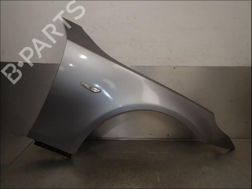Used Right front fenders Right front fenders BMW 5 (E60) 530 d (218 hp) 36007390 36007390