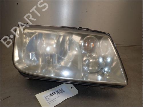 Used Right headlight Right headlight VW BORA I (1J2) 1.9 TDI (90 hp) 34034326 34034326