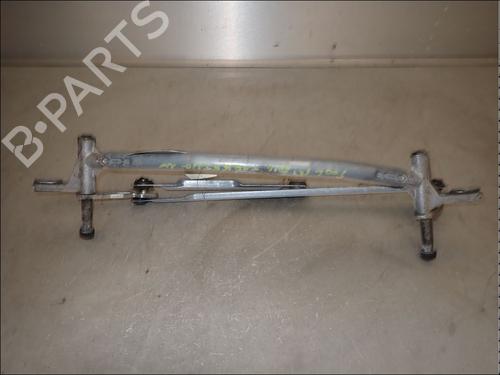 Used Front wipers mechanism Front wipers mechanism FIAT 500L (351_, 352_) 1.6 D Multijet (199LYD1B) (105 hp) 34031741 34031741