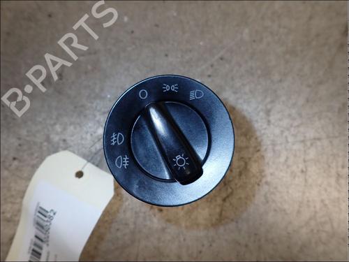 Used Headlight switch Headlight switch VW GOLF IV (1J1) 1.6 16V (105 hp) 34018460 34018460