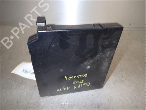 Fuse box VW GOLF VI (5K1) 1.6 TDI | BP34147928E1 - Image 4