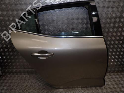 right-rear-door-renault-megane-iv-hatchback-b9amn_-2015-35773337 main image