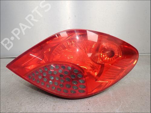Used Right taillight Right taillight 37681824 37681824