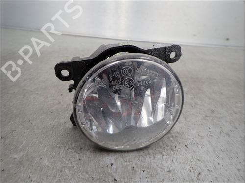 right-front-fog-light-renault-megane-iii-hatchback-bz01_-b3_-2008-36692865 main image