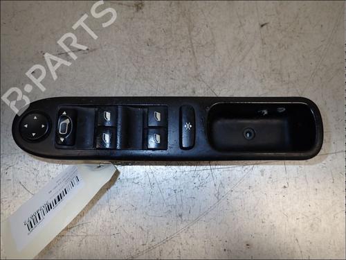 Used Left front window switch Left front window switch PEUGEOT 307 (3A/C) 2.0 HDi 90 (90 hp) 34031133 34031133