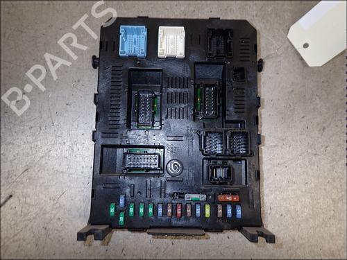 Used Fuse box Fuse box CITROËN C4 I (LC_) 1.6 HDi (90 hp) 34033162 34033162