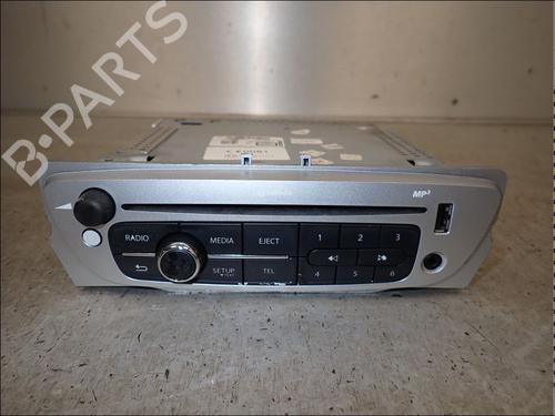 radio-renault-megane-iii-hatchback-bz01_-b3_-2008-34030094 main image