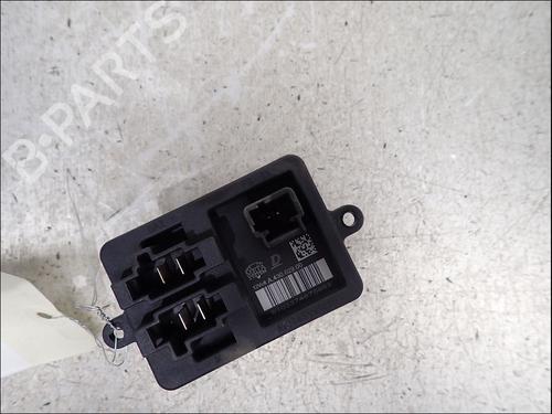 Heater resistor CITROËN C4 Picasso II 1.6 BlueHDi 120 | BP37681730M108 - Image 4
