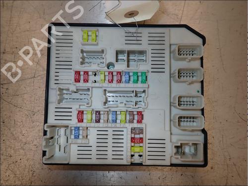 Used Fuse box Fuse box RENAULT MEGANE III Grandtour (KZ0/1) 1.5 dCi (KZ09, KZ0D, KZ1G, KZ29, KZ14, KZ1W, KZ10, KZ1F,... (110 hp) 34019102 34019102