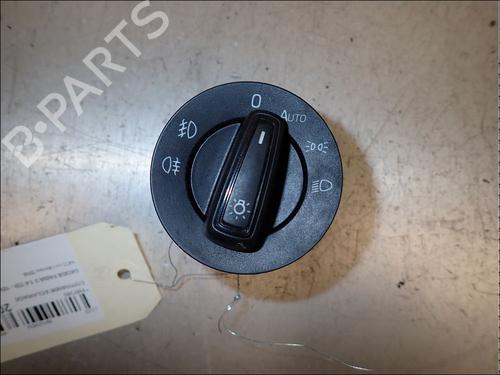 Used Headlight switch Headlight switch SKODA FABIA III (NJ3) 1.4 TDI (90 hp) 34028239 34028239