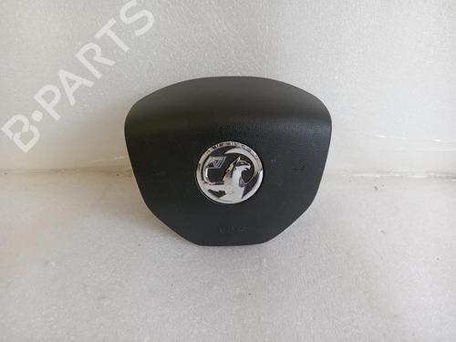 Used Driver airbag Driver airbag OPEL VIVARO C Van (K0) 1.5 (102 hp) 36657198 36657198