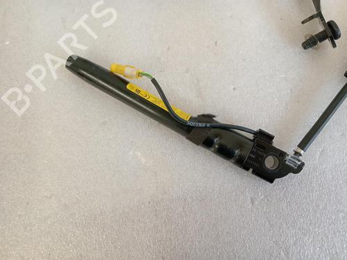 Front right seatbelt FIAT 500X (334_) 2.0 D Multijet 4x4 (334AXB22, 334AXD2B) | BP39658237I25 - Image 2
