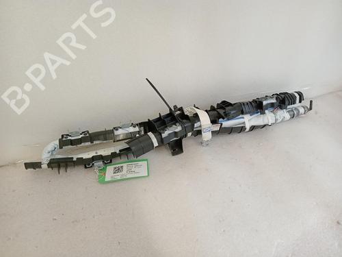 Used Right curtain airbag Right curtain airbag HONDA JAZZ V (GR_, GS_) 1.5 eHEV (GR3, GR6) (109 hp) 40271329 40271329