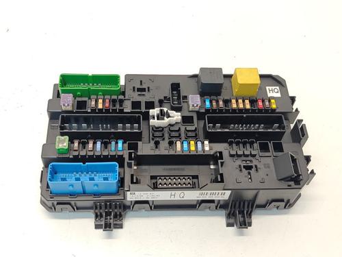 Used Fuse box Fuse box 37415877 37415877