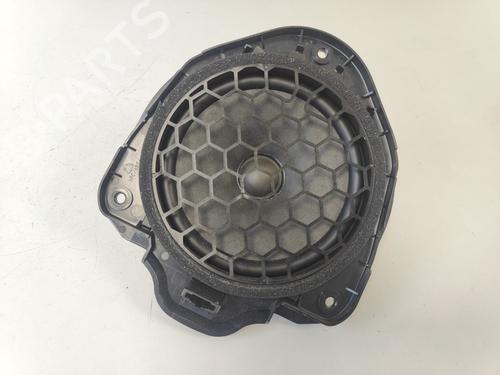 speaker-audi-a3-8v1-8vk-2012-2013-2014-2015-2016-2017-2018-2019-2020-33787004 main image