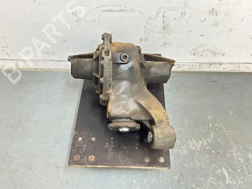 Used Rear differential Rear differential LAND ROVER DISCOVERY III (L319) 2.7 TD 4x4 (190 hp) 33776199 33776199