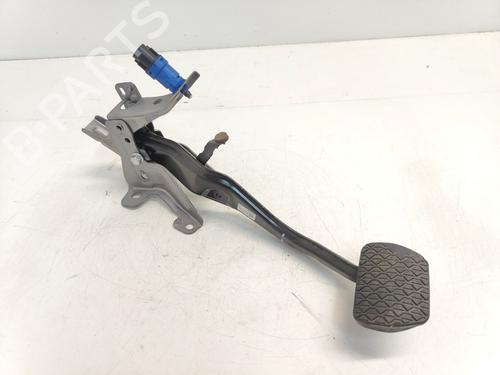 bremsepedal bremsepedal MAZDA CX-5 (KE, GH) 2.2 D AWD (KE102) (175 hp) 33784028 33784028