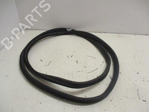 Used Rubber door seal Rubber door seal SKODA OCTAVIA I Combi (1U5) 1.6 (101 hp) 33778212 33778212