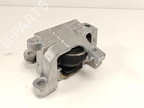 Used Engine mount Engine mount VOLVO XC40 (536) B4 Mild-Hybrid (197 hp) 33790286 33790286