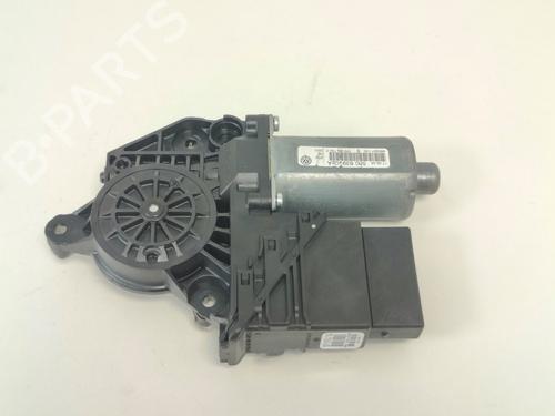 Used Electronic module Electronic module VW GOLF PLUS V (5M1, 521) 1.6 FSI (115 hp) 33785617 33785617