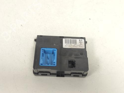 Used Electronic module Electronic module PEUGEOT 308 SW II (LC_, LJ_, LR_, LX_, L4_) 1.6 BlueHDi 120 (120 hp) 33788310 33788310