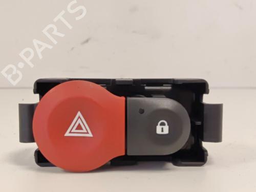 Comutador / Botão 4 piscas Comutador / Botão 4 piscas RENAULT CLIO III (BR0/1, CR0/1) 1.6 16V (BR09, BR0T, CR09, CR0T) (88 hp) 33812450 33812450