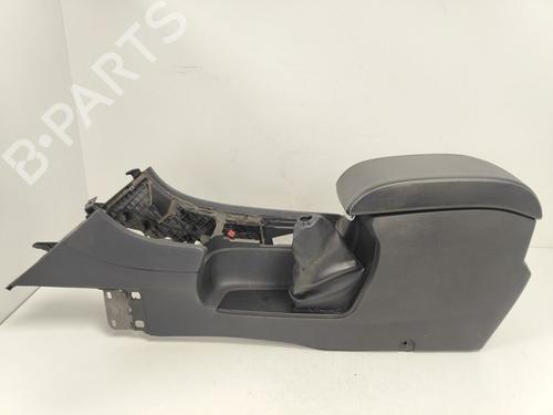Used Middle console Middle console FORD MONDEO IV Turnier (BA7) 1.6 EcoBoost (160 hp) 33777573 33777573