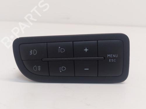 Used Headlight switch Headlight switch FIAT GRANDE PUNTO (199_) 1.4 (199AXB11, 199AXB1A, 199BXB1A, 199AXL1A) (77 hp) 33782004 33782004