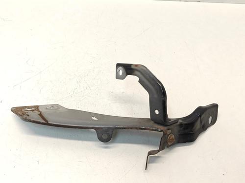 support-renault-megane-iv-hatchback-b9amn_-2015-39889258 main image