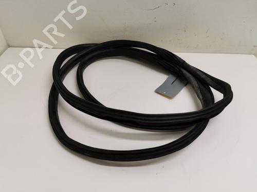 Used Rubber door seal Rubber door seal CITROËN C4 Coupe (LA_) 1.6 HDi (90 hp) 33778884 33778884