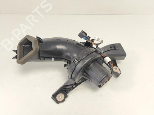Used Heater blower motor Heater blower motor PEUGEOT 5008 (0U_, 0E_) 1.6 16V (156 hp) 33787729 33787729