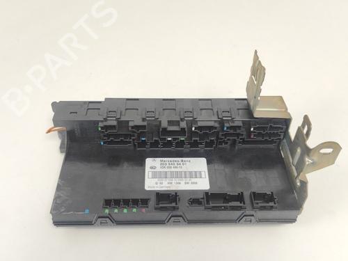 Dør styreenhed Dør styreenhed MERCEDES-BENZ C-CLASS T-Model (S203) C 200 CDI (203.207) (122 hp) 33785891 33785891