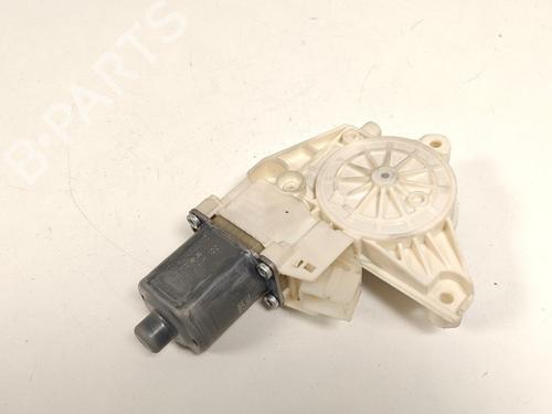 Used Electronic module Electronic module MERCEDES-BENZ C-CLASS T-Model (S204) C 200 CDI (204.201) (136 hp) 33789909 33789909